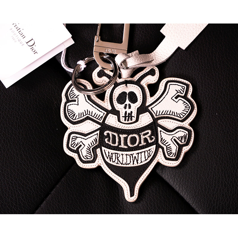 NEW $470 CHRISTIAN DIOR Shawn Stüssy Collab White/Black BEE Stussy KEY RING NWT