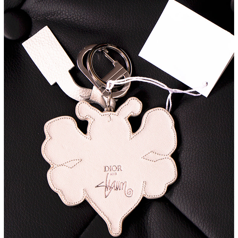 NEW $470 CHRISTIAN DIOR Shawn Stüssy Collab White/Black BEE Stussy KEY RING NWT