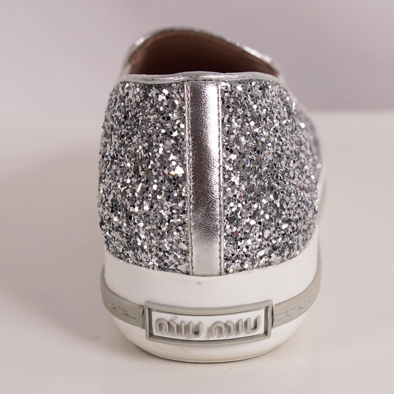 39.5 NEW $925 MIU MIU Womans Silver GLITTER METAL CAP TOP Slip on Skate SNEAKERS