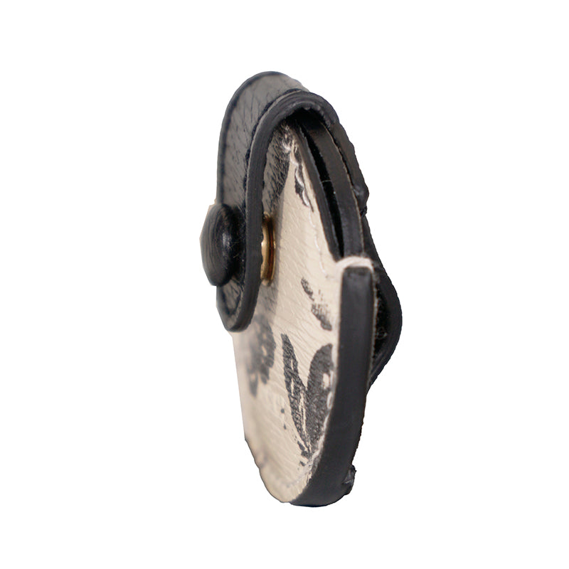 NEW $210 GUCCI Black White HERBARIUM Butterfly Floral Print Pet AIRTAG CASE NIB