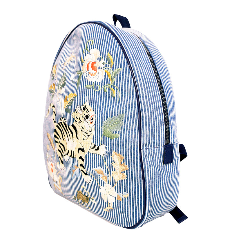 NEW $1500 GUCCI JUNIOR X Oshkosh B'gosh COLLAB Stripe WHITE TIGER Backpack BAG