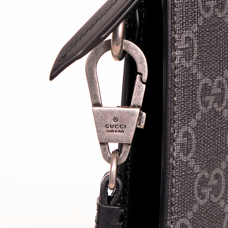 NEW $1,075 GUCCI GG Supreme Monogram RAINBOW EAGLE Bestiary Documents Holder BAG
