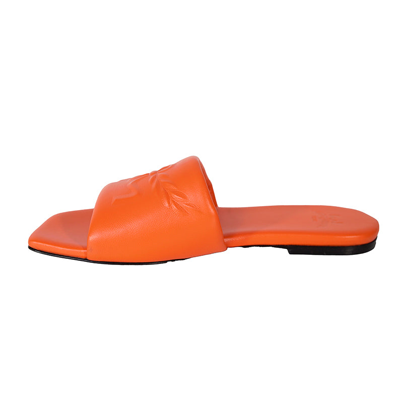 37 NEW $490 MCM Orange Italian Lamb Leather LAUREL LOGO Flat Slide SANDALS NIB