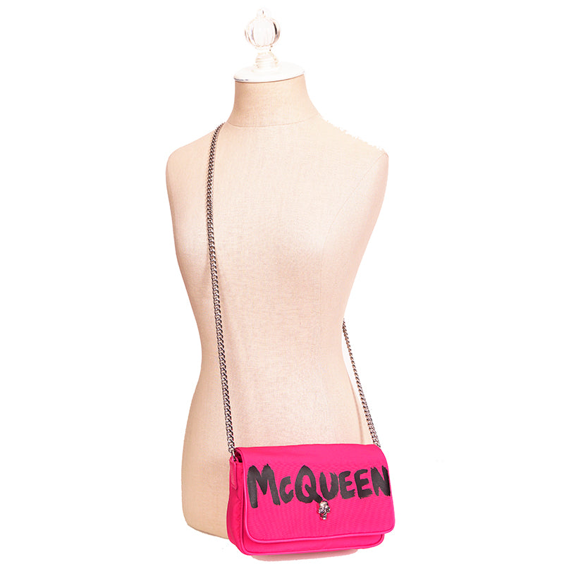 NEW $890 ALEXANDER MCQUEEN Hot BOBBY PINK Nylon CRYSTAL SKULL GRAFFITI Flap BAG!