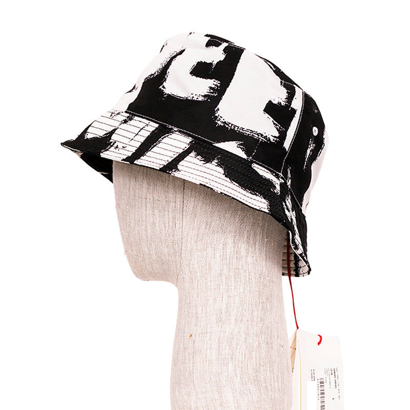 sz S NEW $460 ALEXANDER MCQUEEN Black & White PAINTED GRAFFITI LOGO Bucket HAT