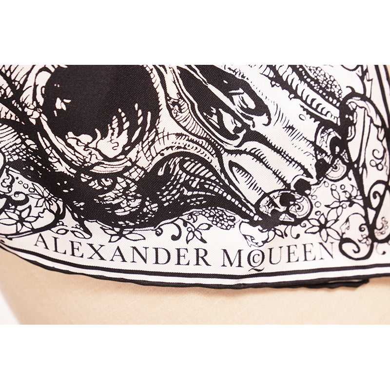 NEW $330 ALEXANDER MCQUEEN White Black Silk MOTH BUTTERFLIES SKULL Bandana SCARF