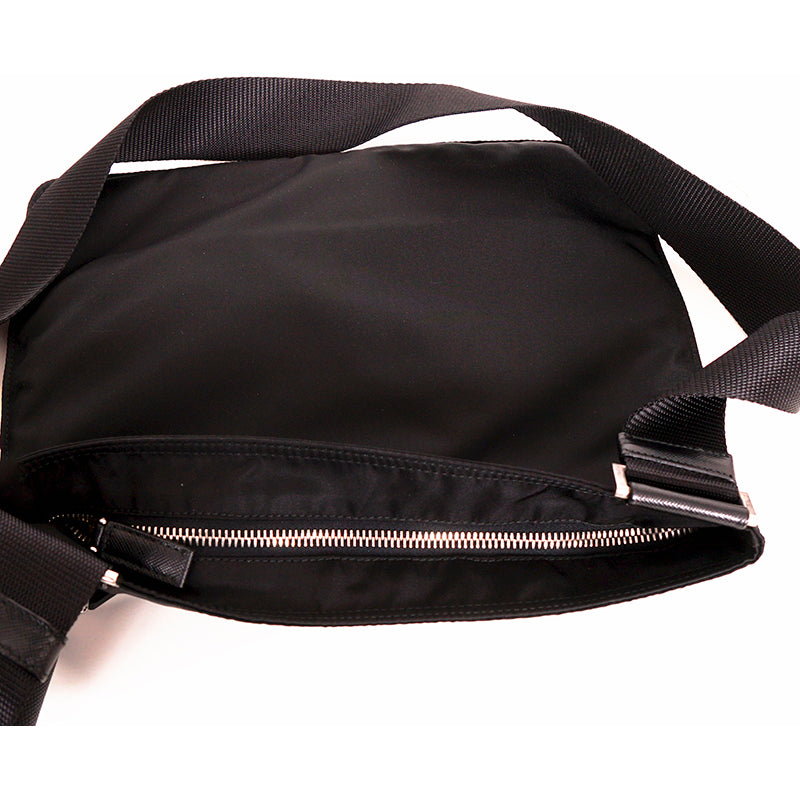 NEVER USED PRADA 2011 Vintage Black Nylon Saffiano SKULL CROSSBONE Crossbody BAG
