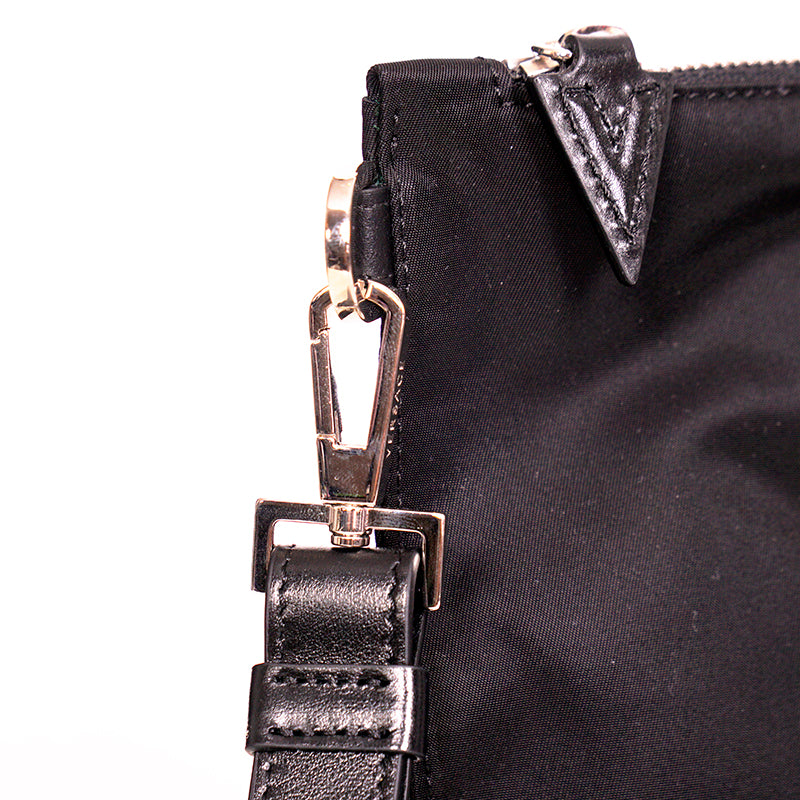 NEW $595 VERSACE Black Nylon LA MEDUSA LOGO Wristlet CLUTCH Pouch BAG NIB