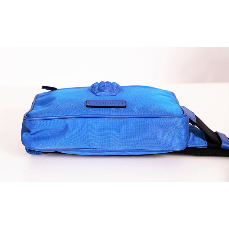 NEW $925 VERSACE Men's RUNWAY Blue Nylon LA MEDUSA LOGO Sling SMALL BELT BAG