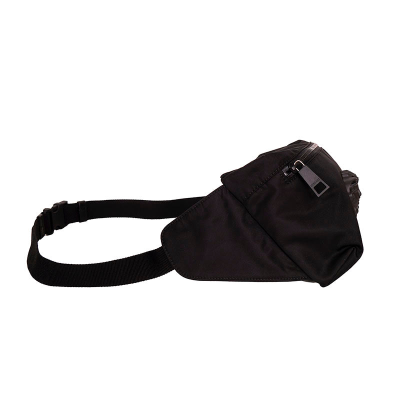 NEW $900 VERSACE Men's Black Nylon LA MEDUSA LOGO Sling Belt TRAVEL Waist BAG