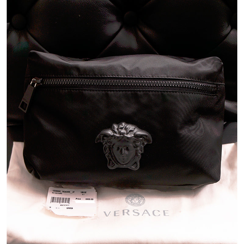 NEW $900 VERSACE Men's Black Nylon LA MEDUSA LOGO Sling Belt TRAVEL Waist BAG