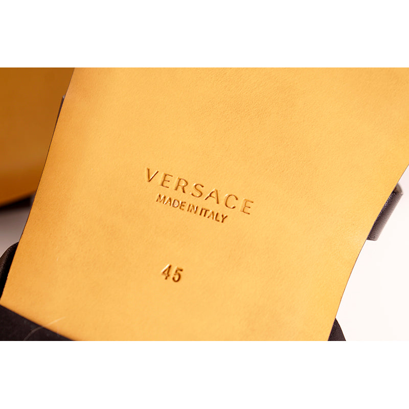 41 & 46 NEW $925 VERSACE Men Black Leather FISHERMAN SANDALS MEDUSA STUD Accent