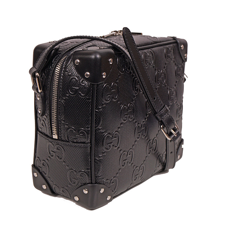 Gucci Logo Print Leather Crossbody Bag in Black –