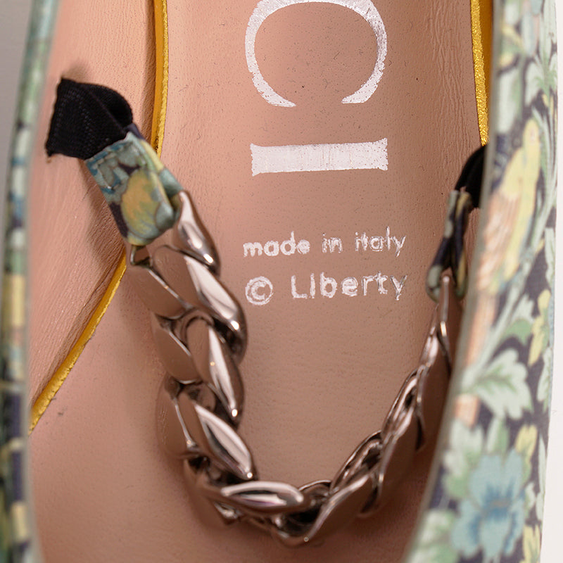 37 NEW $890 GUCCI X LIBERTY COLLECTION Blue FLORAL BIRD PRINT Horsebit FLATS NIB