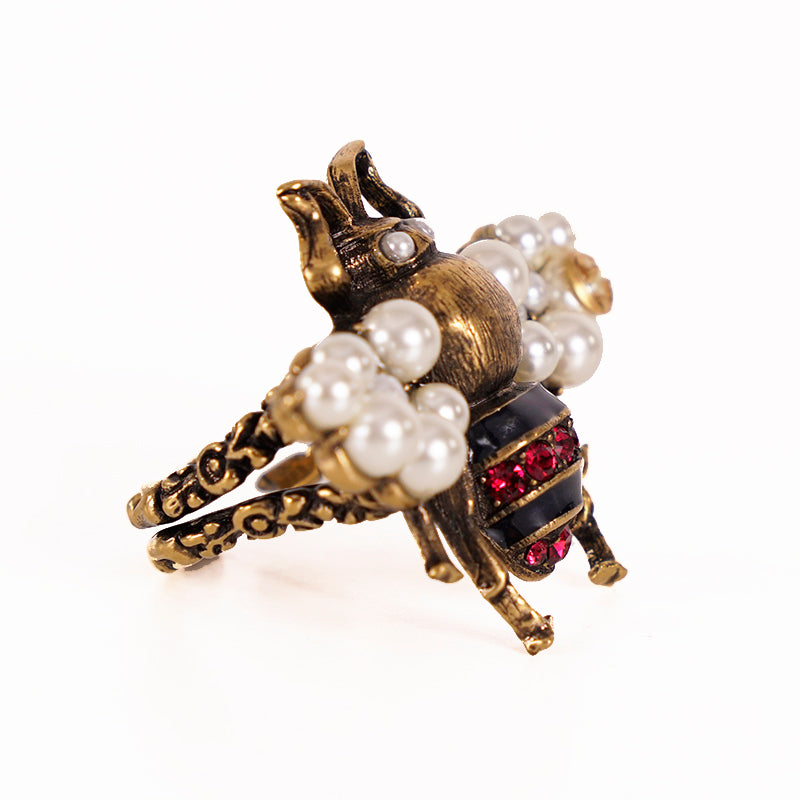 sz M (7/8) NEW $580 GUCCI Aged Gold Tone BEE Motif GLASS PEARL Covered Wing RING