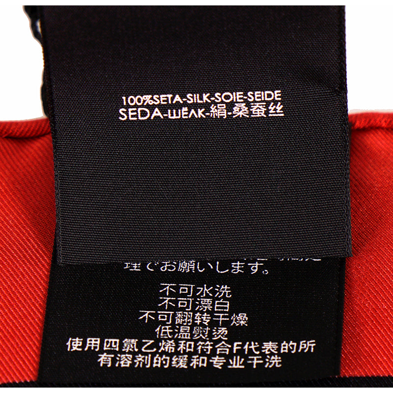 NEW $495 GUCCI Black & Red GG GUCCI GHOST Diamond Print Square Silk Twill SCARF