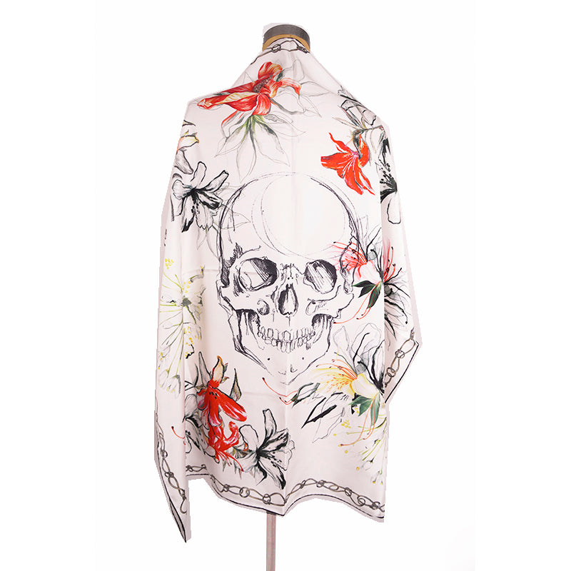 NEW $395 ALEXANDER MCQUEEN White Silk Satin ENDANGERED FLOWER SKULL 35" SCARF