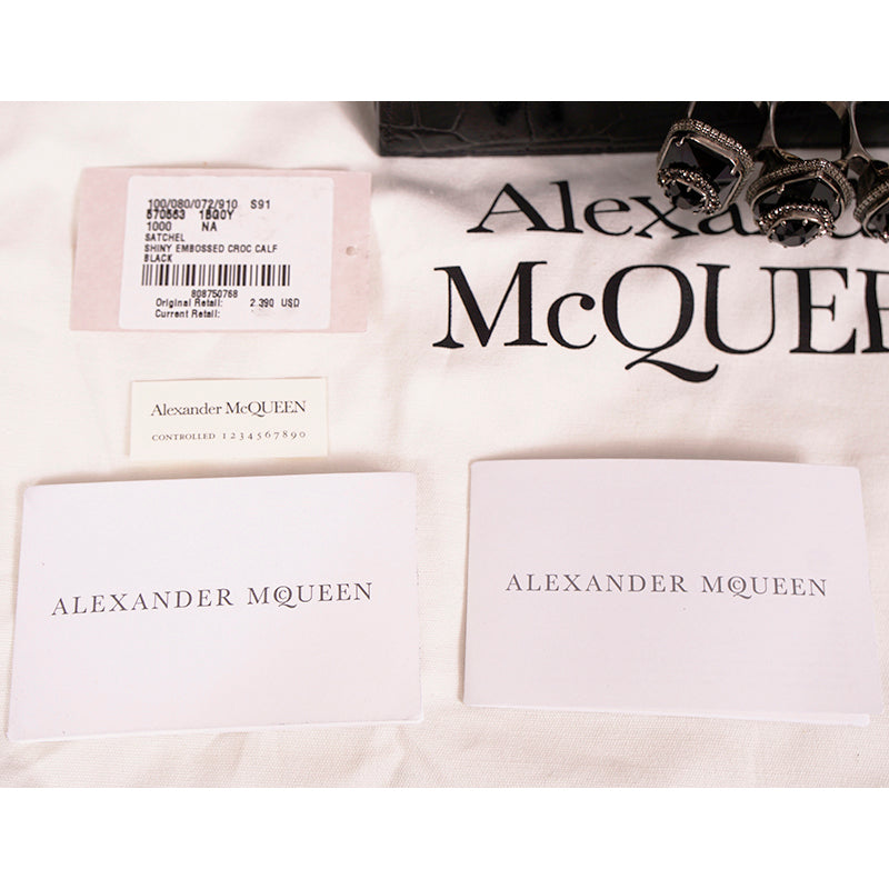 NEW $2395 ALEXANDER MCQUEEN Black Croc Embossed JEWELED KNUCKLE Chain FLAP BAG
