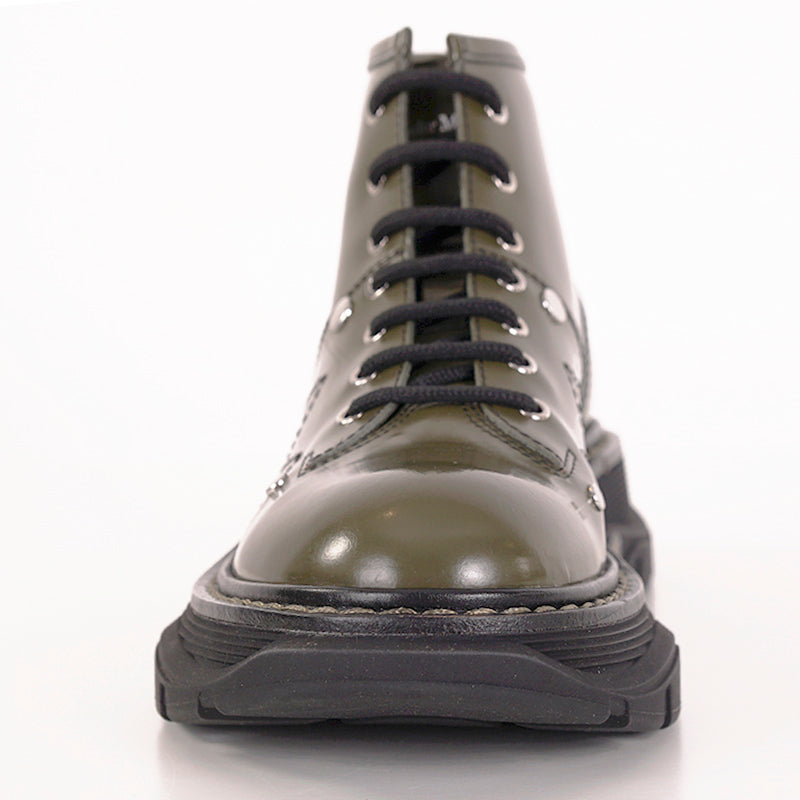 38.5 NEW $990 ALEXANDER MCQUEEN Woman's Olive Green Lace Up Leather Runway Boots