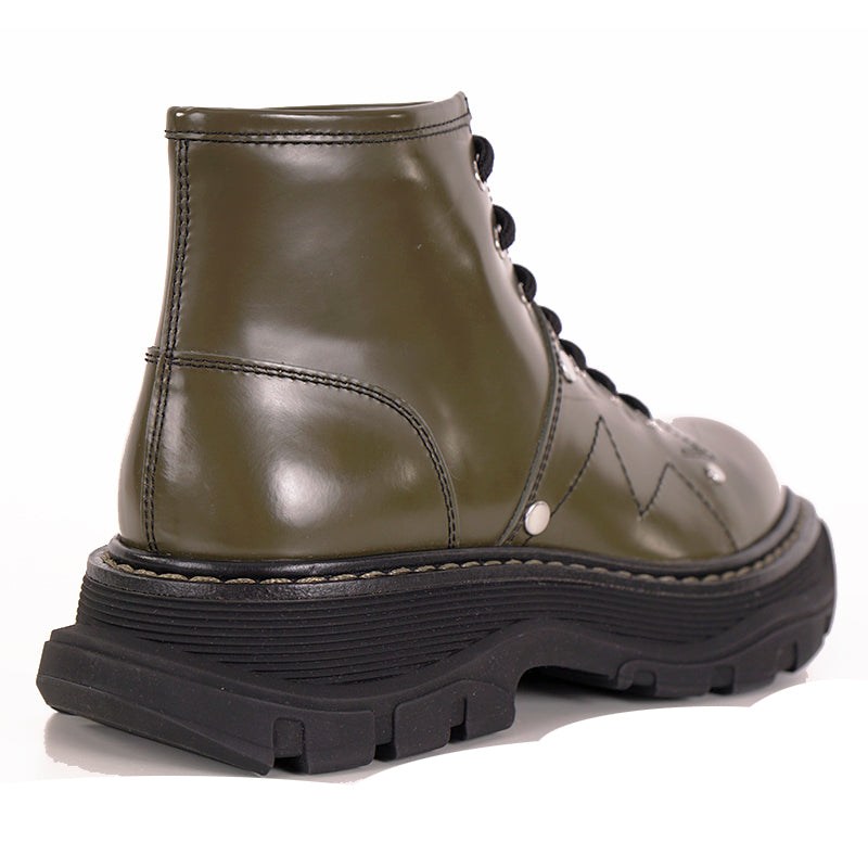 38.5 NEW $990 ALEXANDER MCQUEEN Woman's Olive Green Lace Up Leather Runway Boots