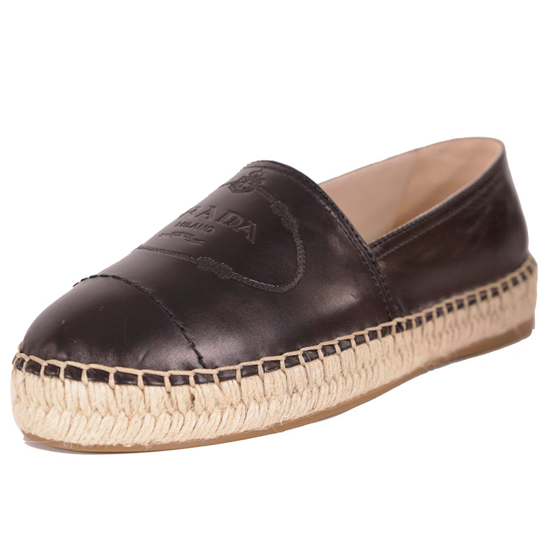 37 NEW $950 PRADA Black Leather EMBOSSED LOGO CREST Summer FLATS ESPADRILLE NIB