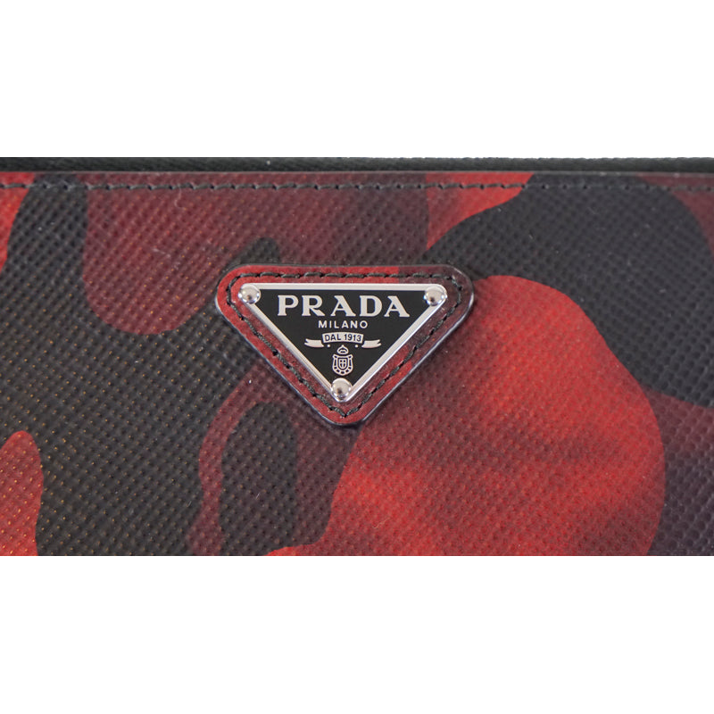 NEW $1080 PRADA MEN'S Red CAMO SAFFIANO LEATHER LOGO Clutch Travel ZIP TOP BAG