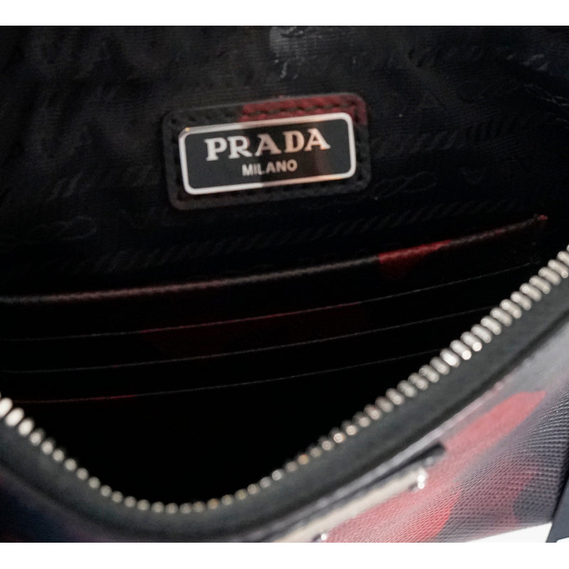NEW $1080 PRADA MEN'S Red CAMO SAFFIANO LEATHER LOGO Clutch Travel ZIP TOP BAG