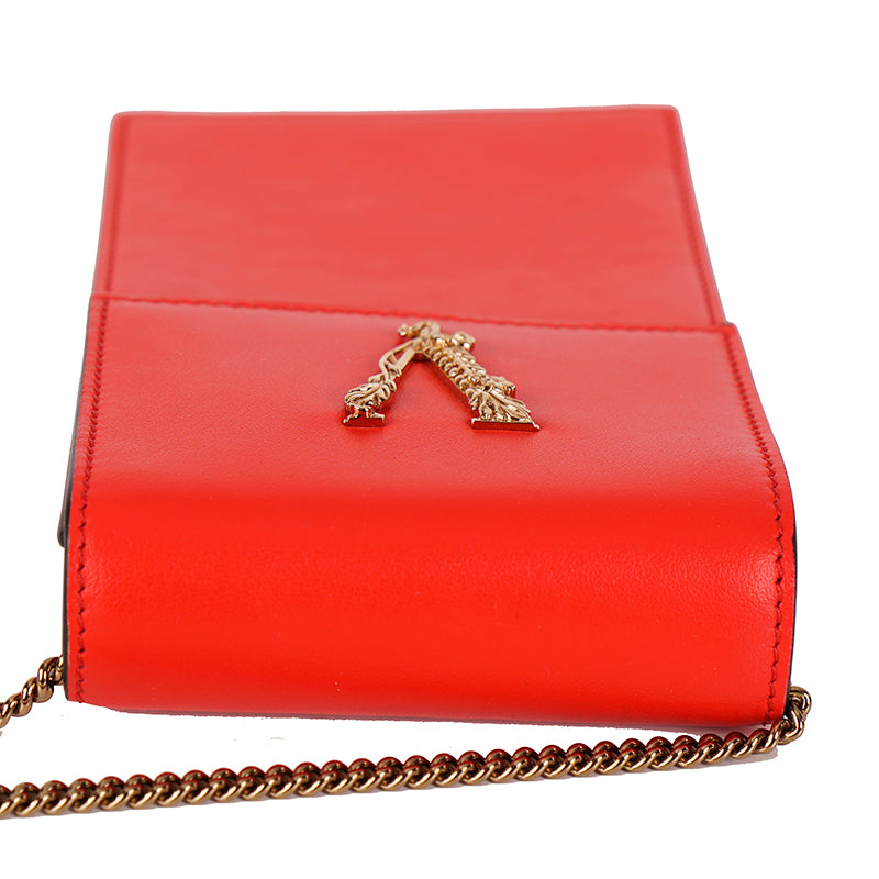 NEW $825 VERSACE RUNWAY Red Leather Barocco V VIRTUS LOGO Crossbody Phone BAG