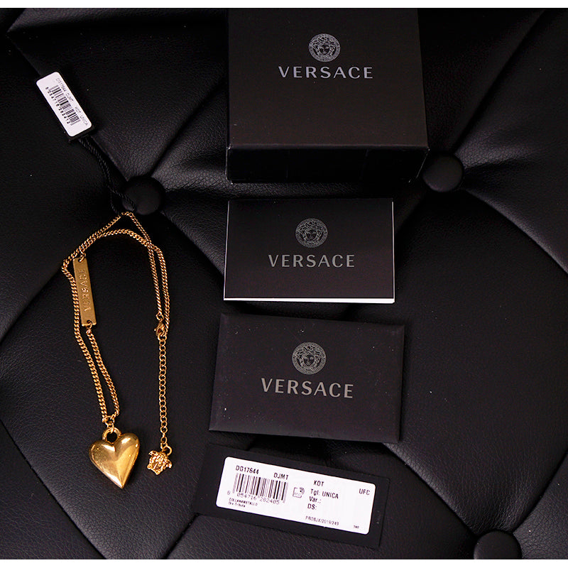 NEW $650 VERSACE Runway Gold Tone TRIBUTE Heart Pendant Curb Link NECKLACE NIB
