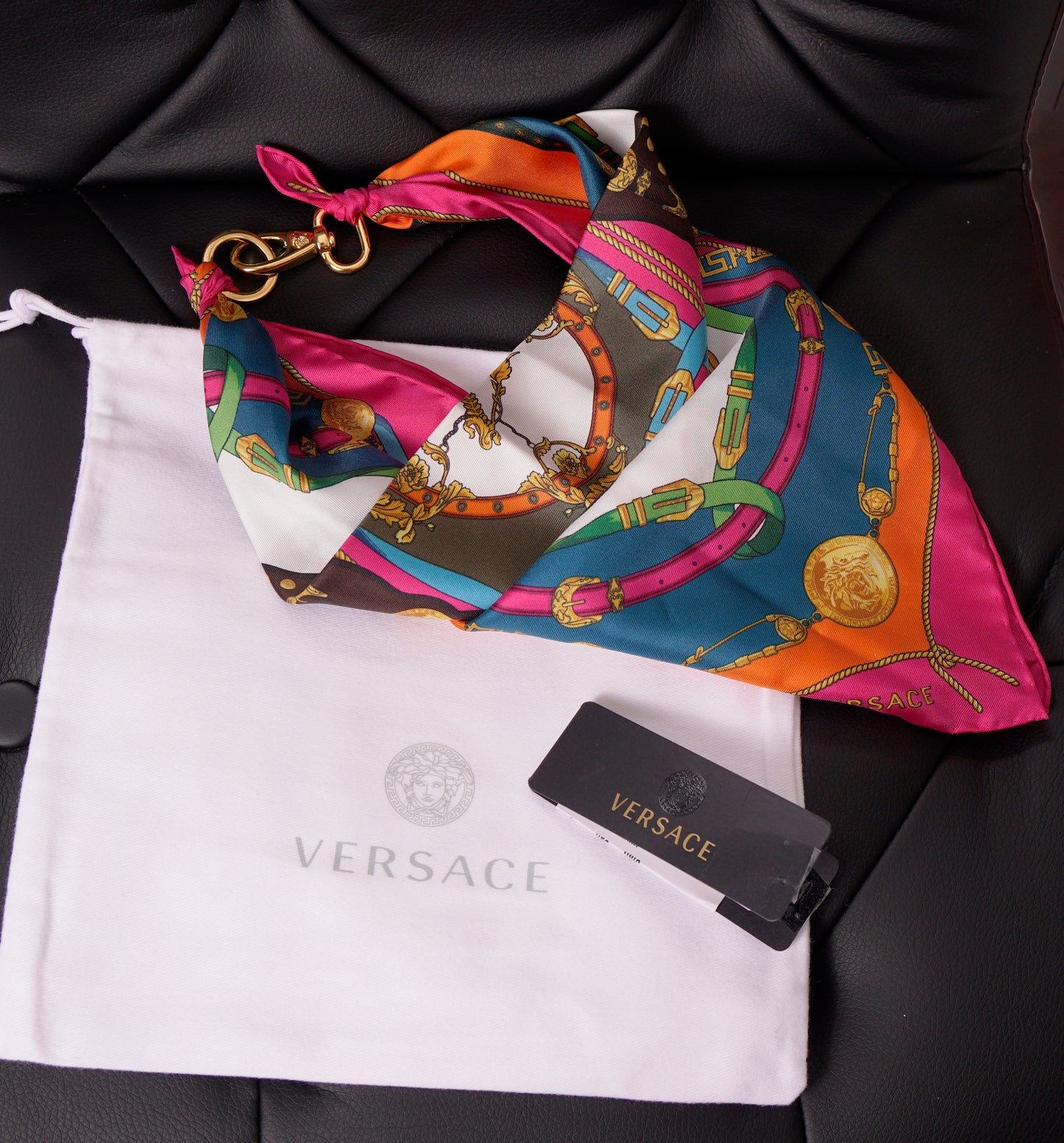 NEW $495 Versace Multicolored BAROCCO Western Print SCARF with Gold Logo Clasp
