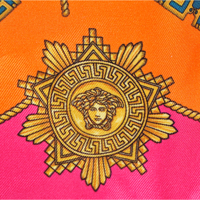NEW $495 Versace Multicolored BAROCCO Western Print SCARF with Gold Logo Clasp