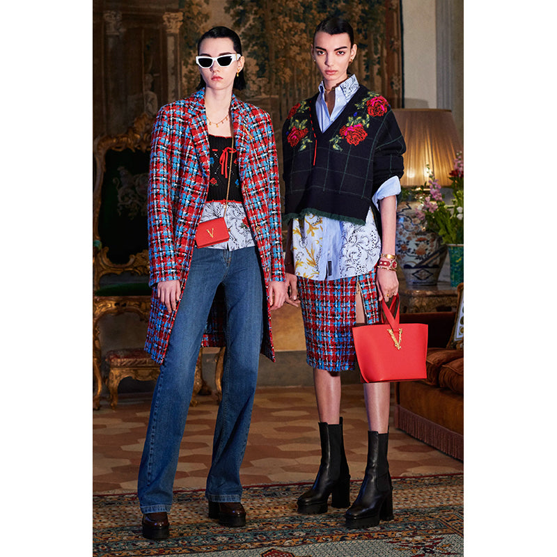 sz 38 NEW $825 VERSACE Red Blue Wool Check RUNWAY TWEED Wrap MEDUSA BUTTON SKIRT