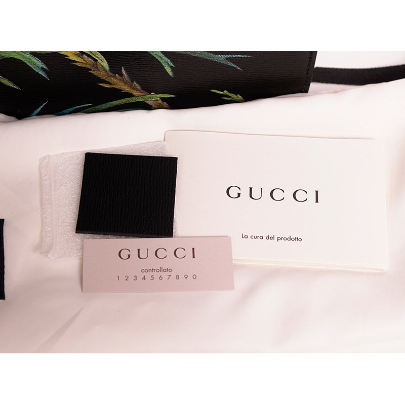 NEW $1,890 GUCCI Black Leather TROPICAL BIRD PRINT CAPSULE Crossbody Strap BAG