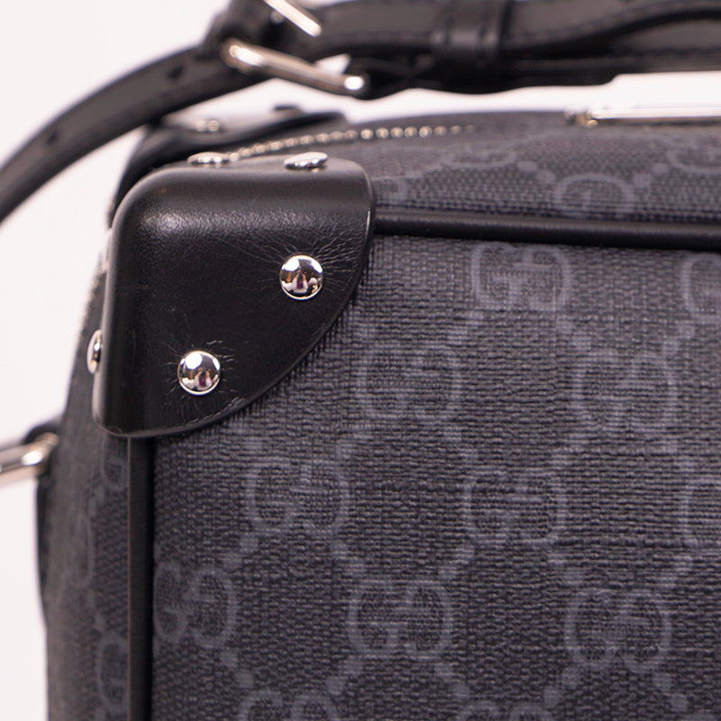 NEW $1,900 GUCCI Black Grey GG Supreme Monogram SQUARE Shoulder/Crossbody BAG