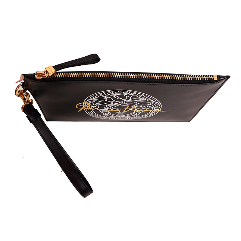 NEW $800 VERSACE Black Leather White LARGE MEDUSA LOGO Sleek Pouch WRISTLET BAG