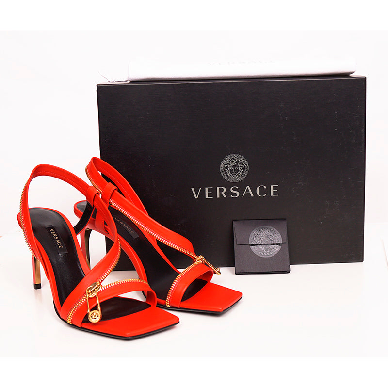 37.5 NEW $1440 VERSACE Runway GOLD LOGO SAFETY PIN Orange-Red Leather 85 SANDALS