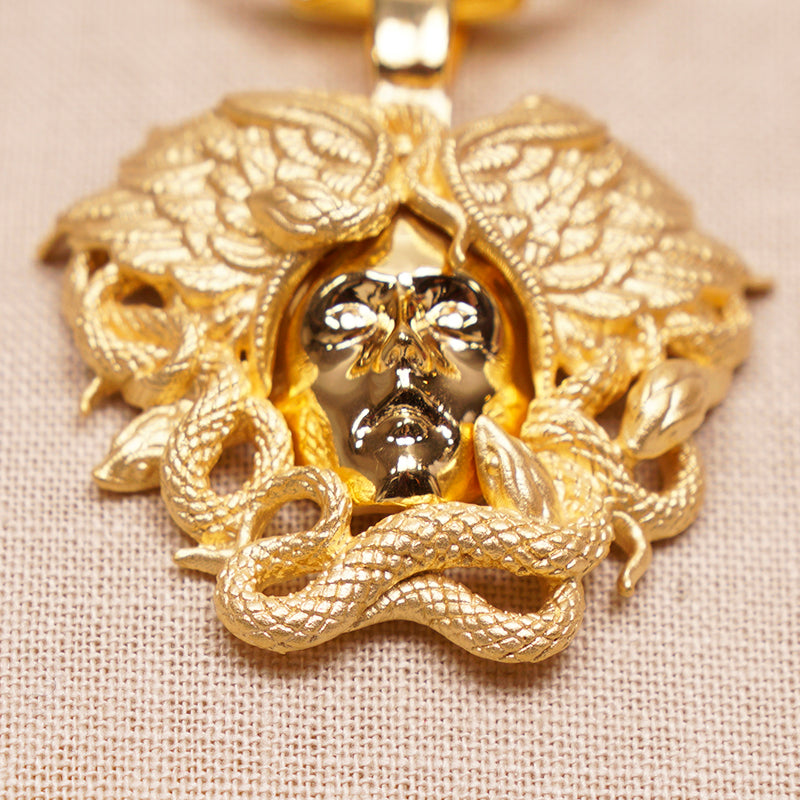 NEW $790 VERSACE Warm Gold Tone MEDUSA WINGED SERPENT Pendant Link NECKLACE NIB