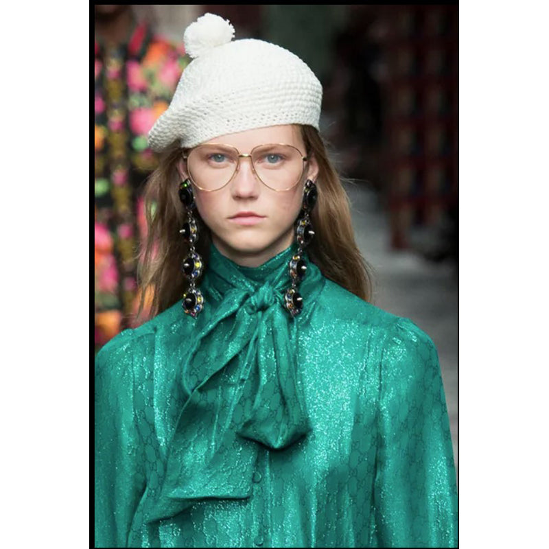 sz S NEW $495 GUCCI Runway Cherry Red Crochet Cotton Knit POM POM BERET Cute HAT