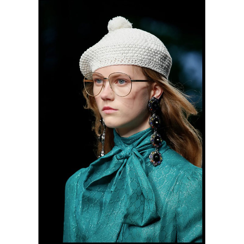 sz S NEW $495 GUCCI Runway Cherry Red Crochet Cotton Knit POM POM BERET Cute HAT