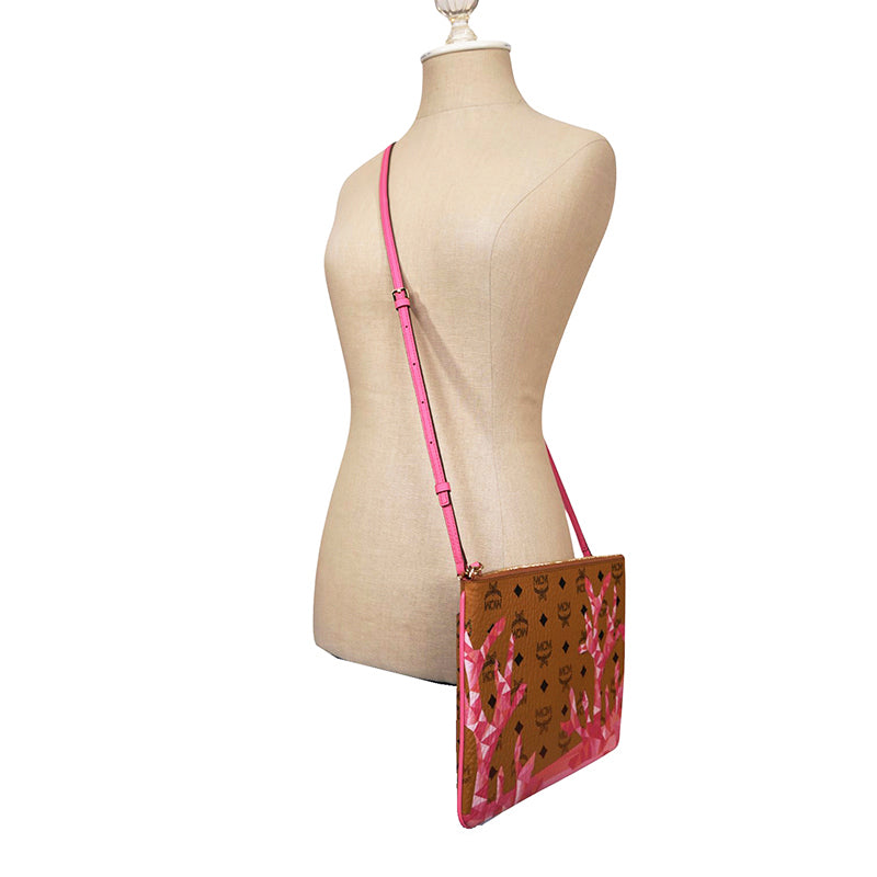 NEW $550 MCM Pink Ocean Coral LOGO Mountain Collection Crossbody Flat POUCH BAG