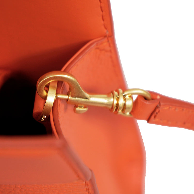 NEW $930 MCM Orange Calf Leather LAUREL LOGO Small Diamond TOTE BAG & STRAP NWT