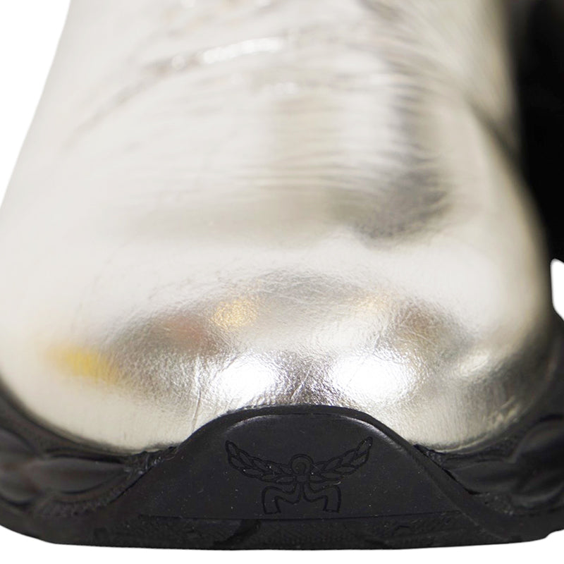 37/38/39/40 NEW $790 MCM Silver DISTRESSED LEATHER Pull On Logo RETRO SKYWANDER BOOTS NIB