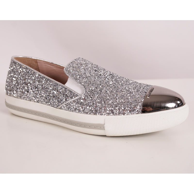 39.5 NEW $925 MIU MIU Womans Silver GLITTER METAL CAP TOP Slip on Skate SNEAKERS