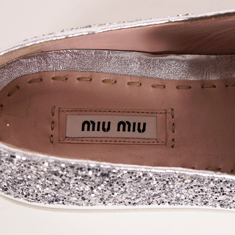 39.5 NEW $925 MIU MIU Womans Silver GLITTER METAL CAP TOP Slip on Skate SNEAKERS