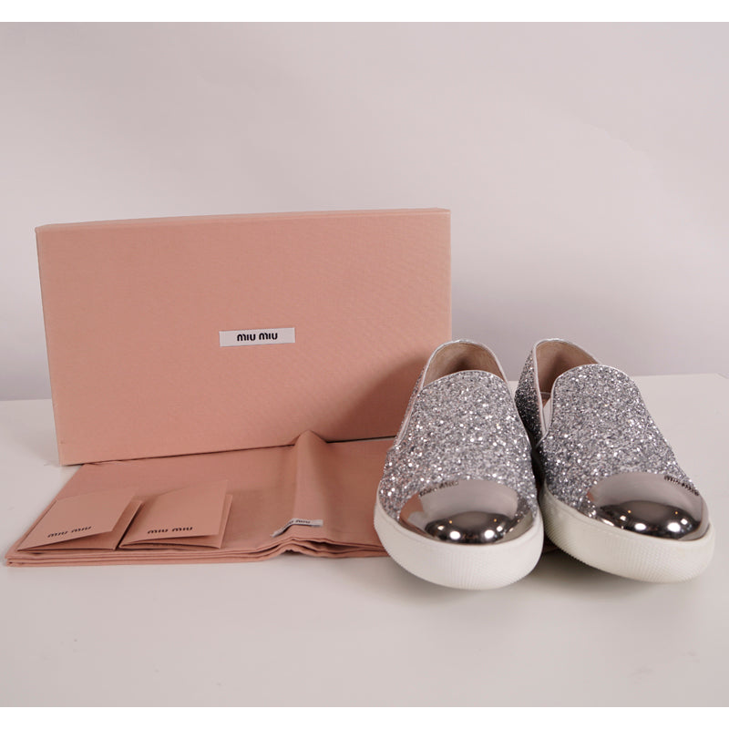 39.5 NEW $925 MIU MIU Womans Silver GLITTER METAL CAP TOP Slip on Skate SNEAKERS