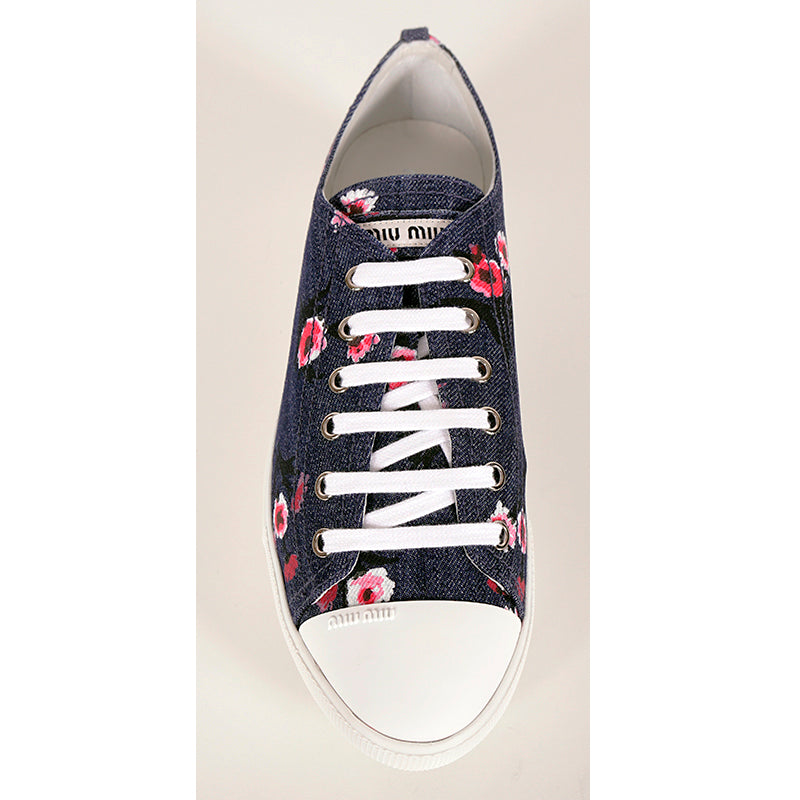 39 NEW $850 MIU MIU Floral Print Denim Blue & White Rubber Toe Low Top Sneakers