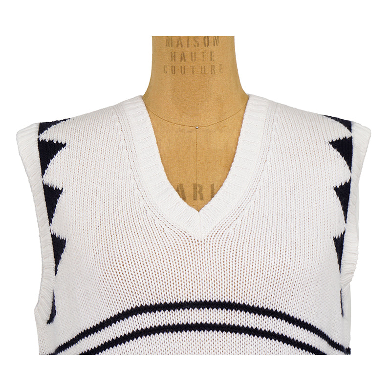 40 NEW $1,690 PRADA White & Black 100% CASHMERE Modern Sleeveless KNIT TOP VEST