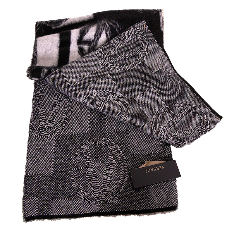 NEW $695 VERSACE RUNWAY Black & White Geometric Wool Mohair Blend GV LOGO SCARF
