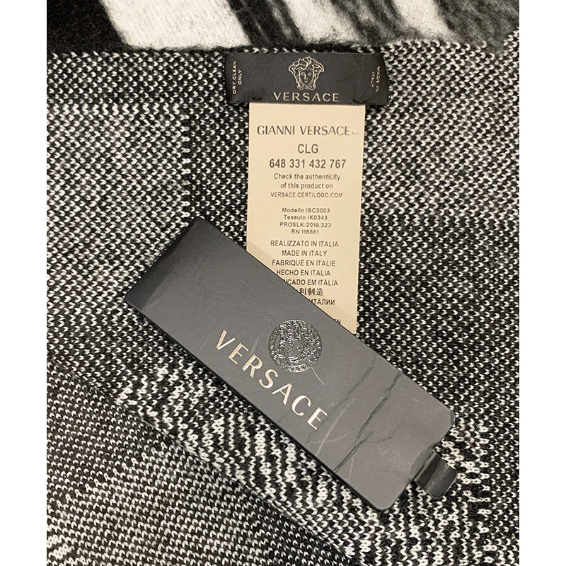 NEW $695 VERSACE RUNWAY Black & White Geometric Wool Mohair Blend GV LOGO SCARF