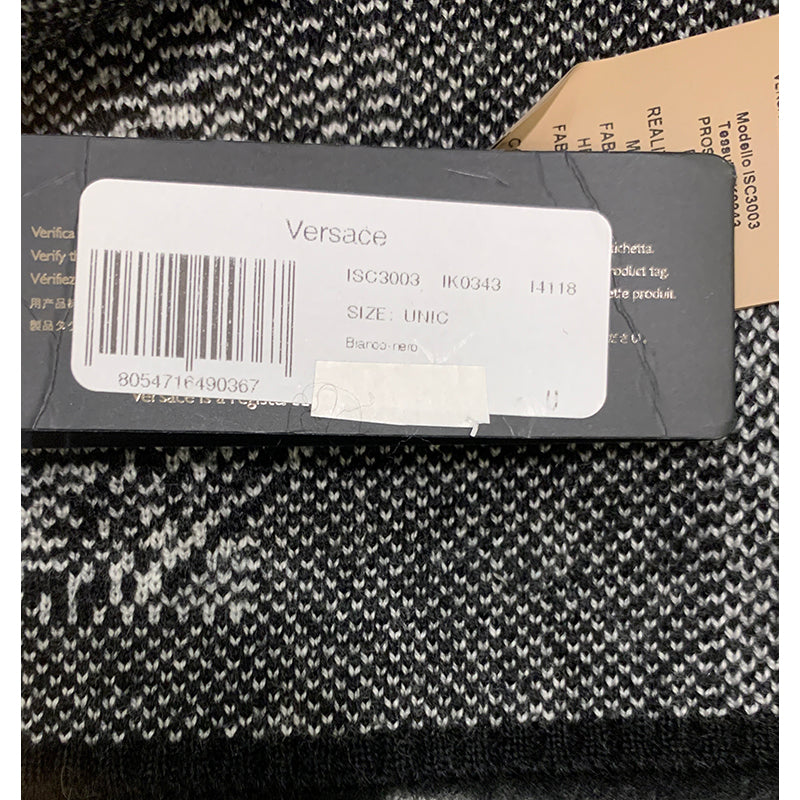 NEW $695 VERSACE RUNWAY Black & White Geometric Wool Mohair Blend GV LOGO SCARF